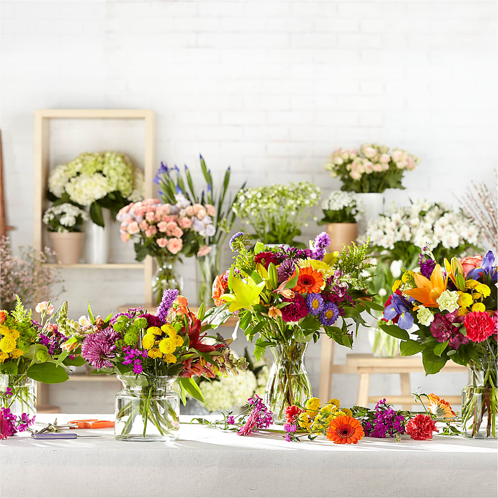 Bold & Bright – A Florist Original – Olive Branch Flowers, Chittenango NY