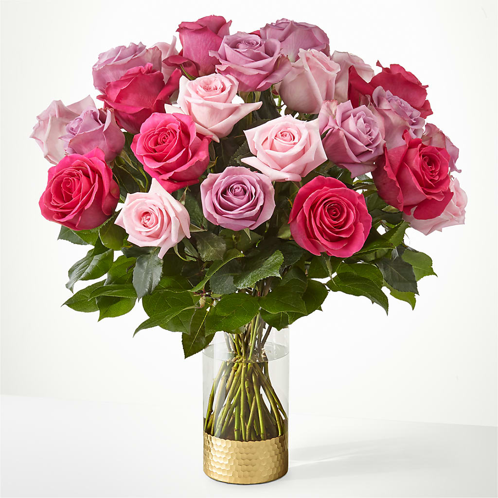 Pure Beauty Mixed Roses – Olive Branch Flowers, Chittenango NY