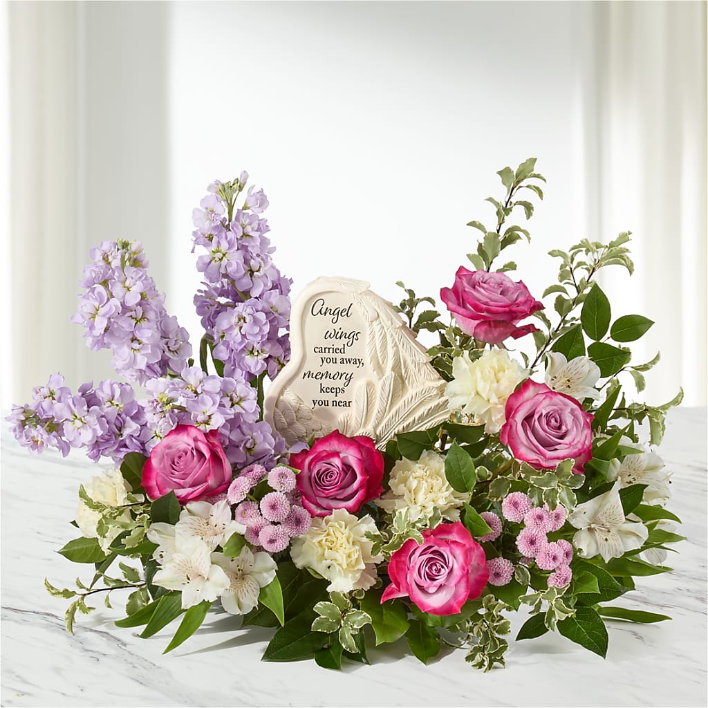 In My Heart Arrangement – Olive Branch Flowers, Chittenango NY
