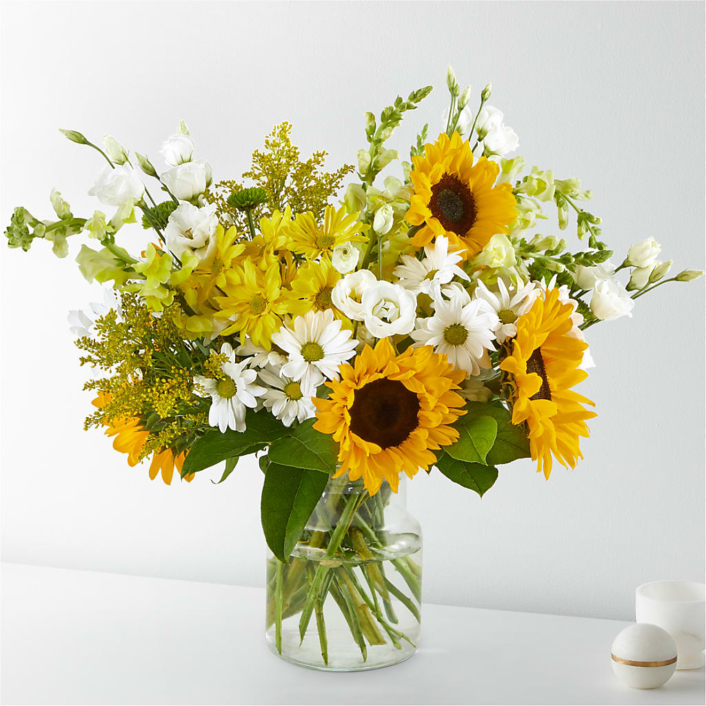 Hello Sunshine Bouquet – Olive Branch Flowers, Chittenango NY