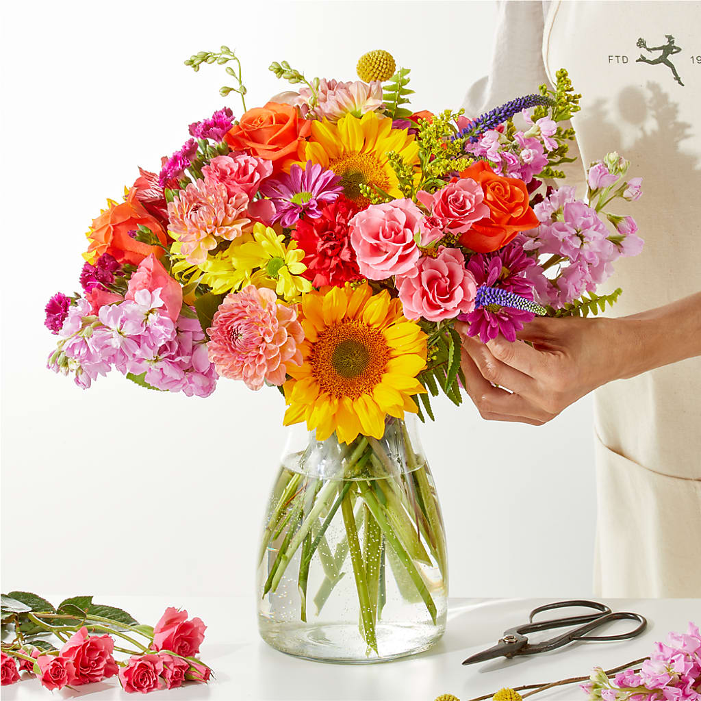 Cue the Confetti - A Florist Original – Olive Branch Flowers, Chittenango NY