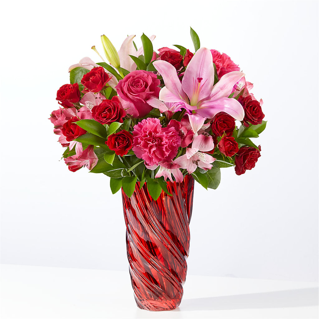 In Love Bouquet with Luxe Swirl Vase – Olive Branch Flowers, Chittenango NY