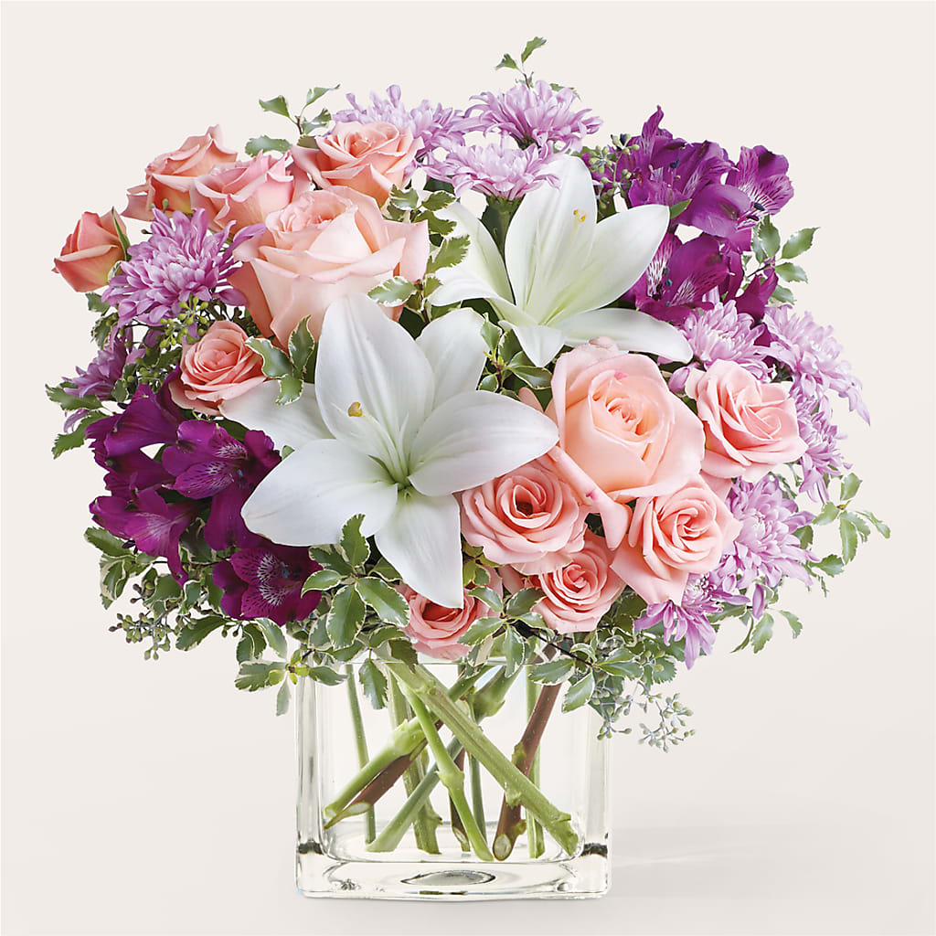 Mani Pedi Bouquet – Olive Branch Flowers, Chittenango NY