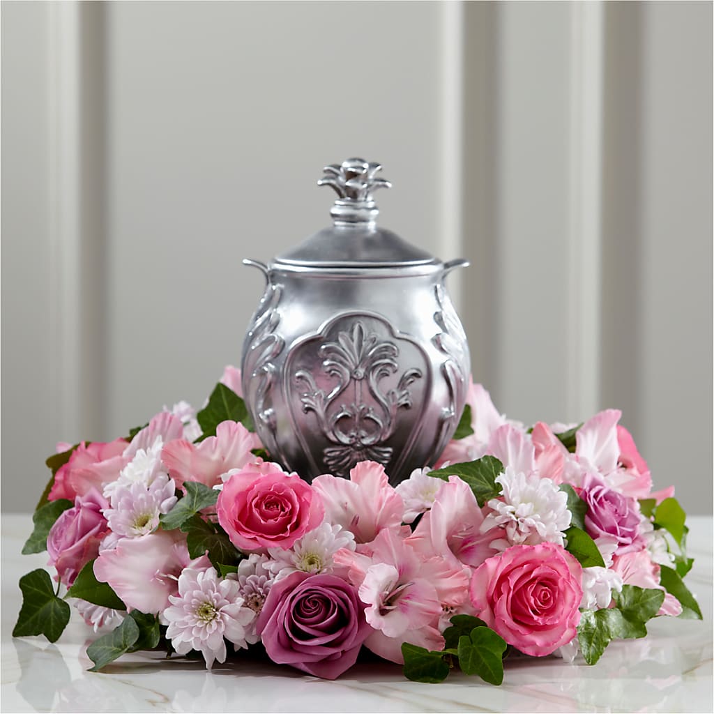 Glorious Tribute Arrangement – Olive Branch Flowers, Chittenango NY