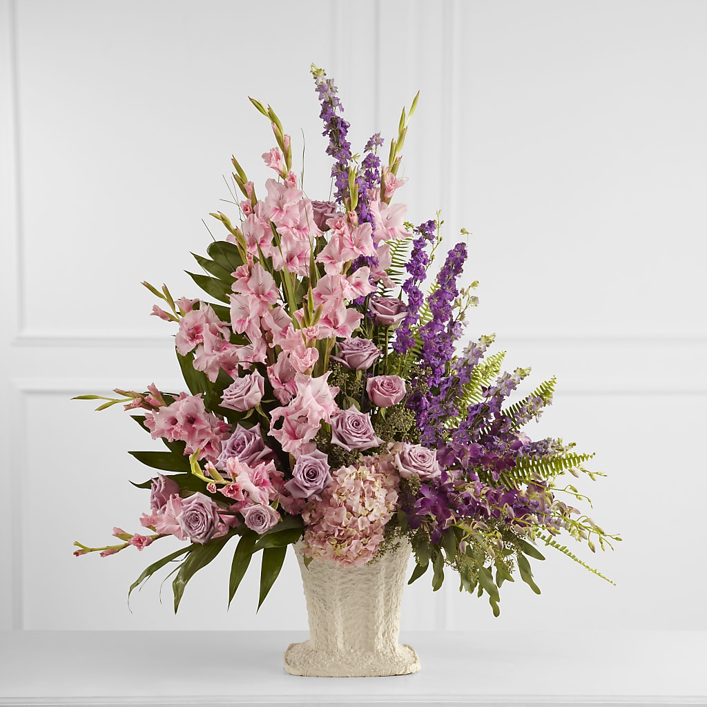 Flowing Garden Arrangement – Olive Branch Flowers, Chittenango NY