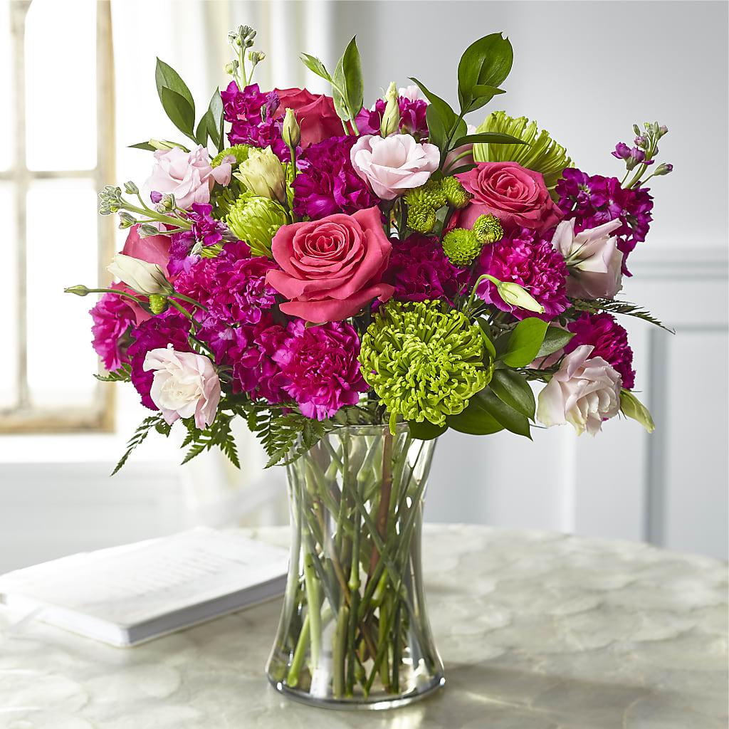 Everlasting Embrace Bouquet – Olive Branch Flowers, Chittenango NY