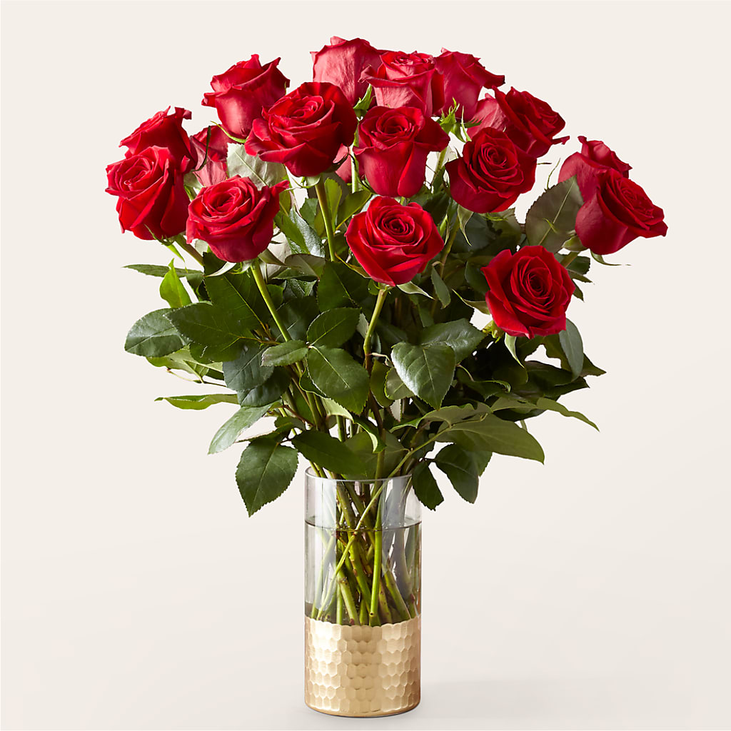 Classic Love Red Rose Bouquet – Olive Branch Flowers, Chittenango NY
