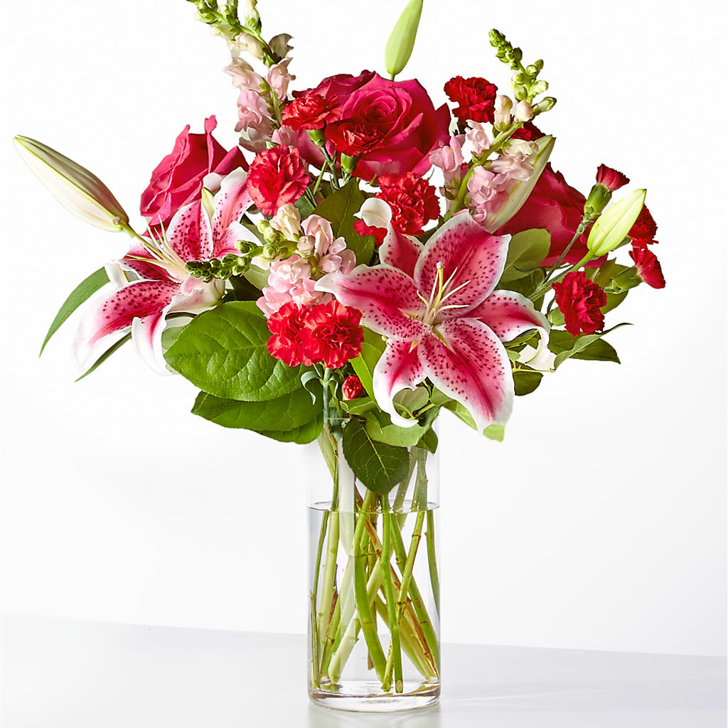 Love at First Sight Bouquet – Olive Branch Flowers, Chittenango NY