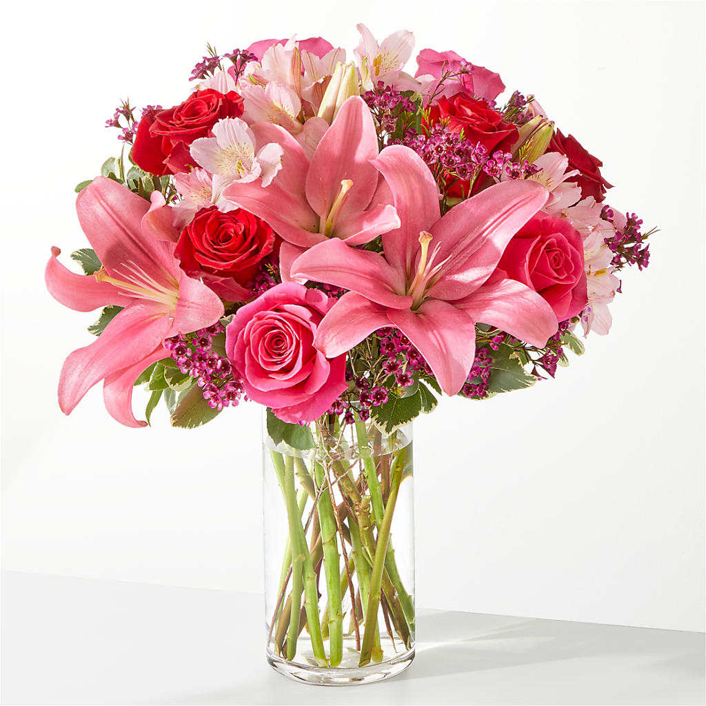 Lucky in Love Bouquet – Olive Branch Flowers, Chittenango NY