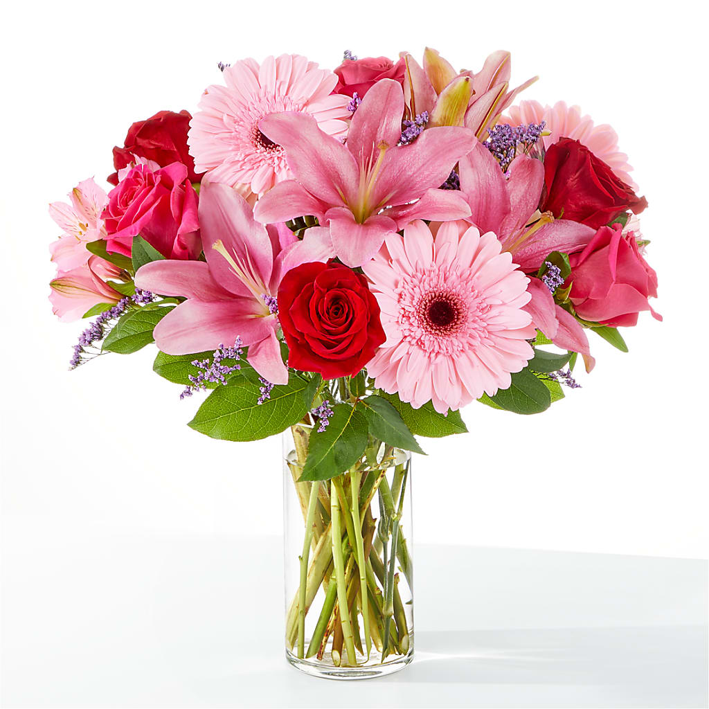 Lots of Love Bouquet – Olive Branch Flowers, Chittenango NY