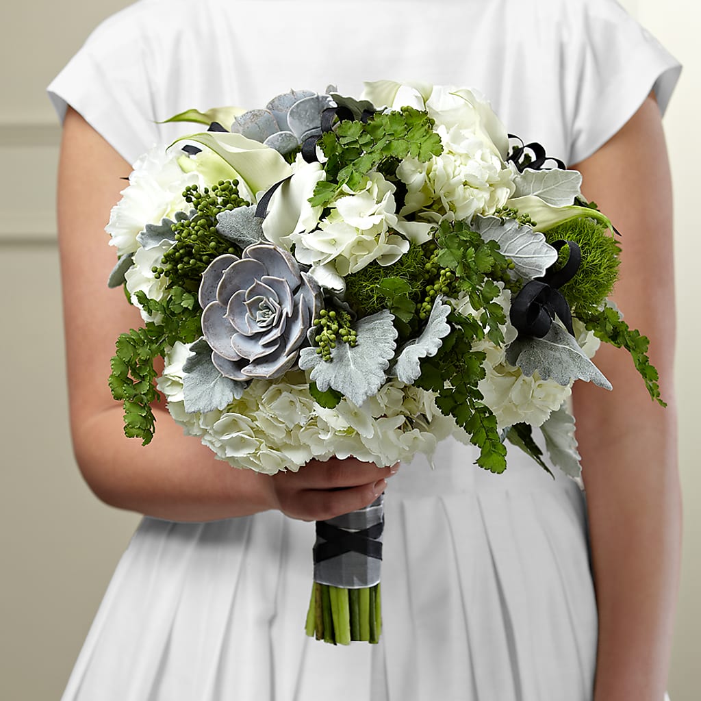 Sweet Innocence Bouquet – Olive Branch Flowers, Chittenango NY