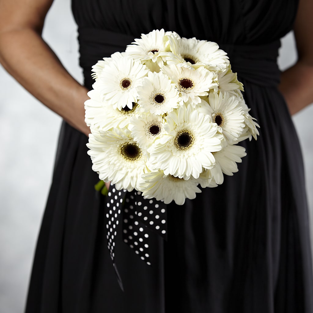 Daisy Delight Bouquet – Olive Branch Flowers, Chittenango NY