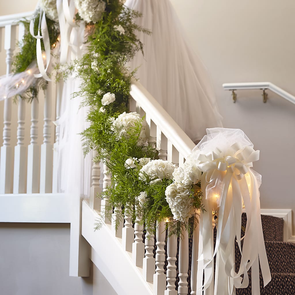 Champagne Dreams Garland – Olive Branch Flowers, Chittenango NY