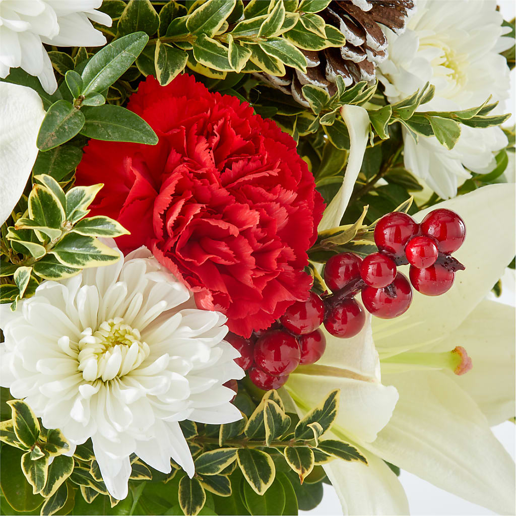 Festive Moments Tree –  Olive Branch Flowers, Chittenango NY