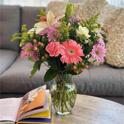 Pastel Tradition - A Florist Original –  Olive Branch Flowers, Chittenango NY