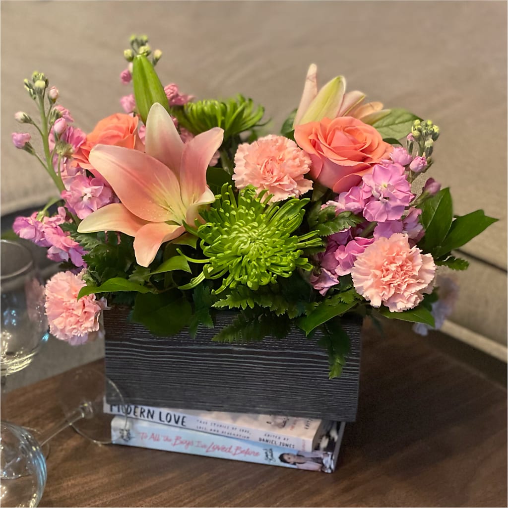 Beautiful Spirit Basket –  Olive Branch Flowers, Chittenango NY
