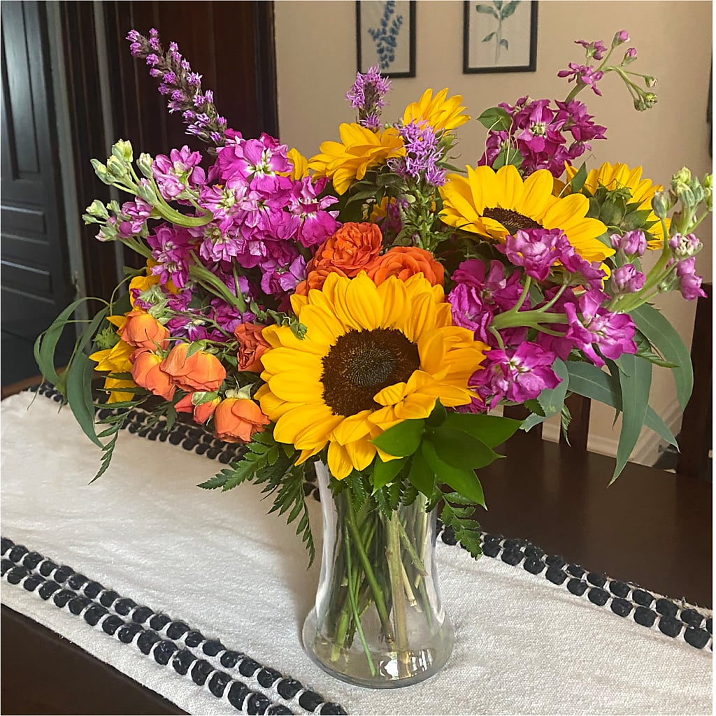 Rays of Life Bouquet –  Olive Branch Flowers, Chittenango NY