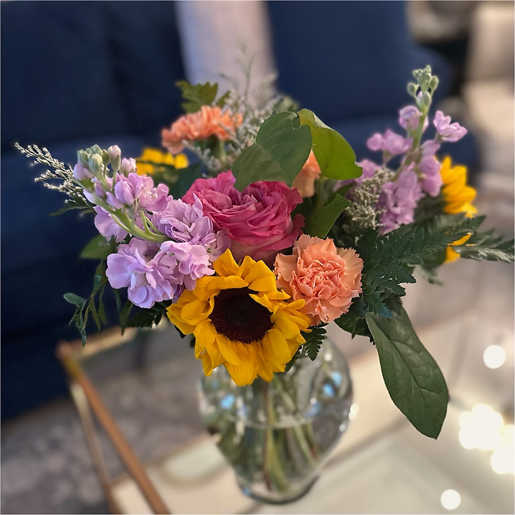 Yellow Brick Road Bouquet –  Olive Branch Flowers, Chittenango NY