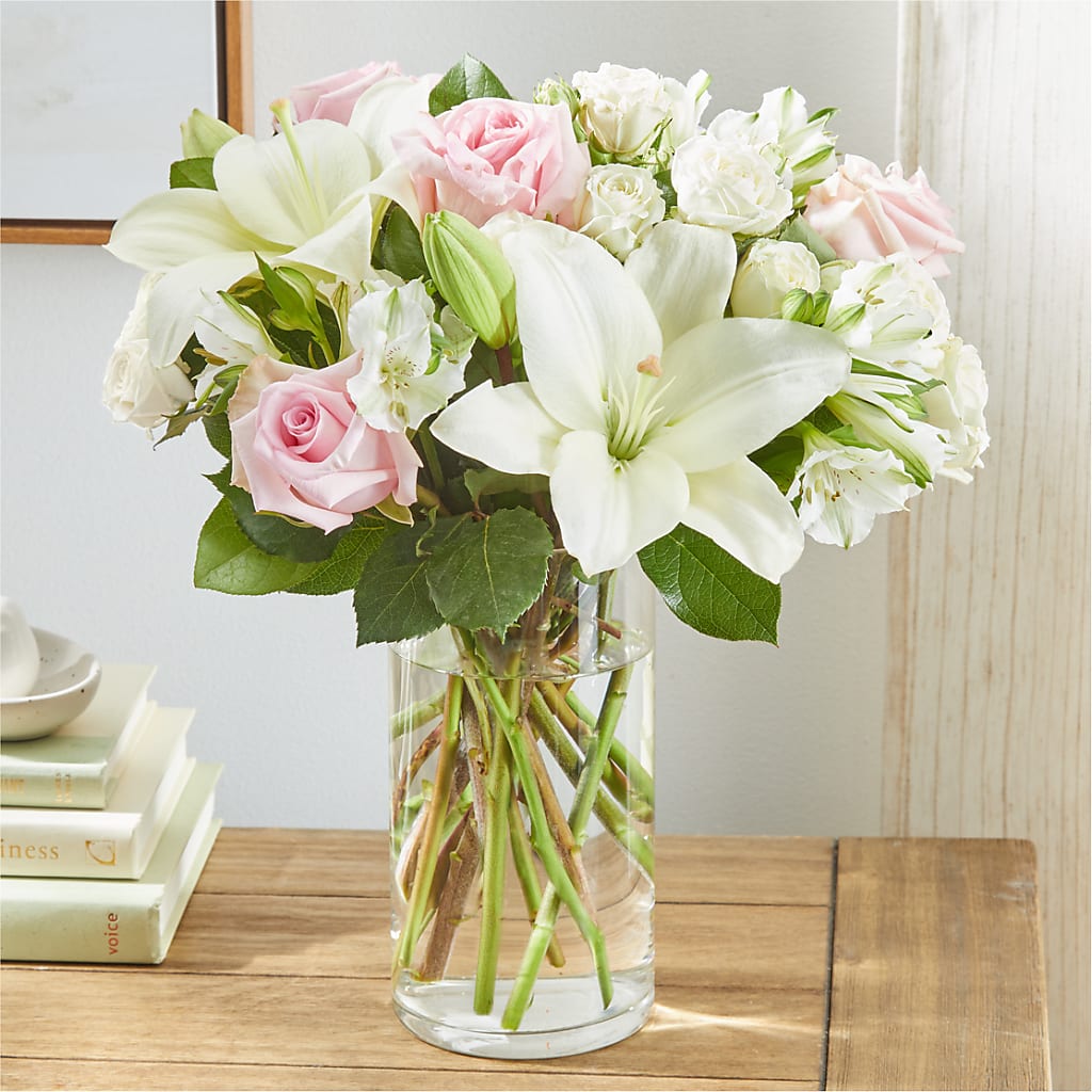 Kindhearted Bouquet –  Olive Branch Flowers, Chittenango NY