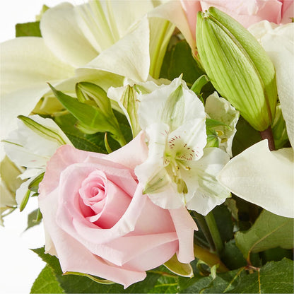 Kindhearted Bouquet –  Olive Branch Flowers, Chittenango NY