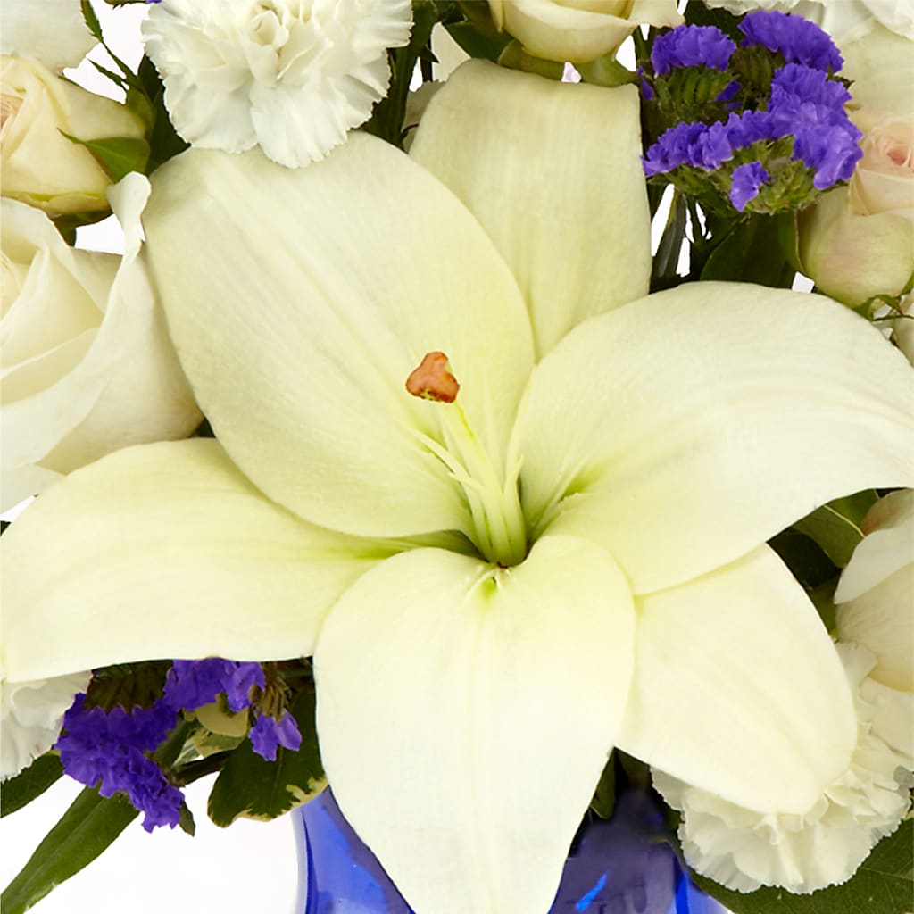 Sapphire Rush Bouquet –  Olive Branch Flowers, Chittenango NY