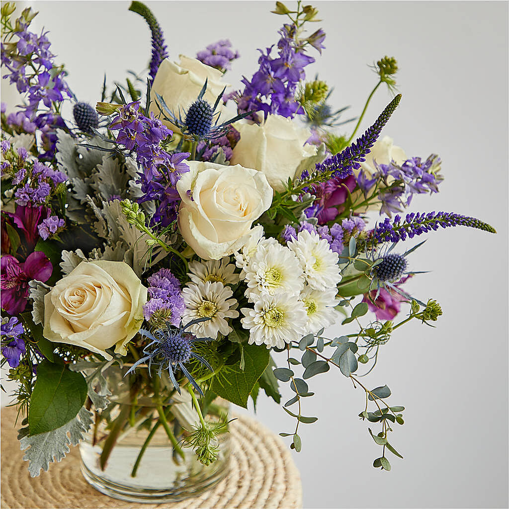 Shooting Star Bouquet –  Olive Branch Flowers, Chittenango NY