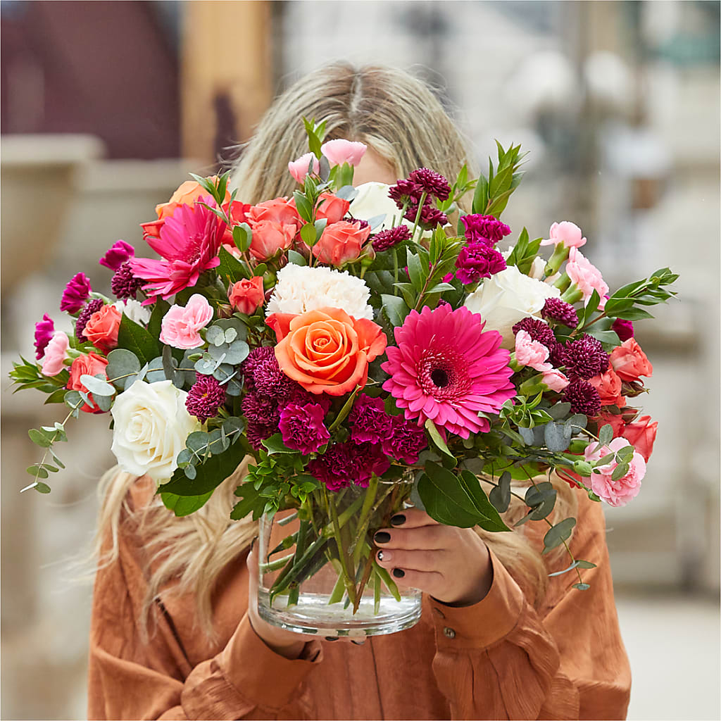 Smell the Roses Bouquet –  Olive Branch Flowers, Chittenango NY