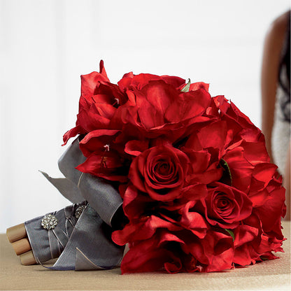Heart's Happiness Bouquet –  Olive Branch Flowers, Chittenango NY